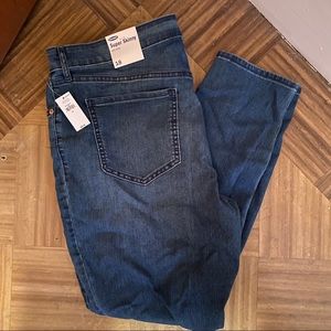 Old Navy Dark Wash Super Skinny Jeans - 18R